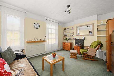 1 bedroom apartment for sale, Broad Street, Chesham, HP5