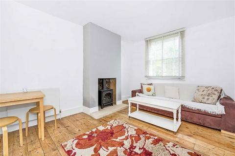 1 bedroom house to rent, Brighton Grove, London SE14
