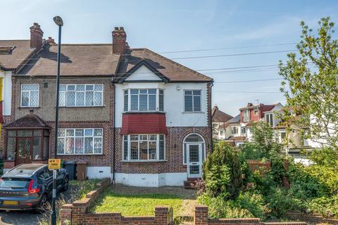 Penderry Rise, London