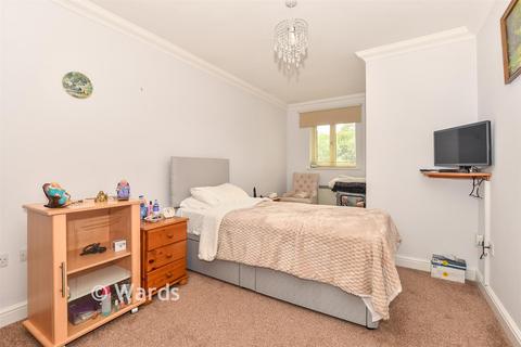 1 bedroom flat for sale, Hoxton Close, Ashford, Kent