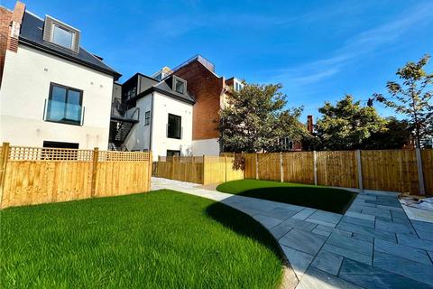 Studio for sale, Hurst Court, 402-404 Holdenhurst Road, Bournemouth, Dorset, BH8