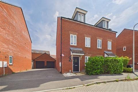 3 bedroom semi-detached house for sale, Ifould Crescent, Wokingham, Berkshire, RG40
