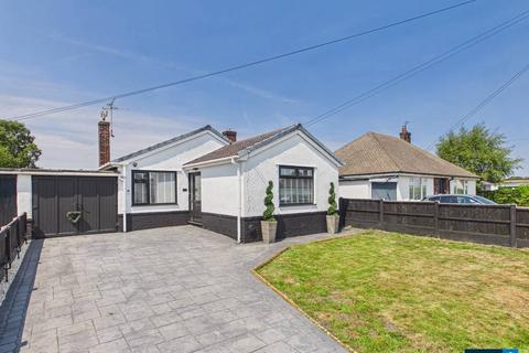 2 bedroom bungalow for sale, Bryn Siriol, Wrexham LL11