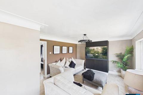 2 bedroom bungalow for sale, Bryn Siriol, Wrexham LL11