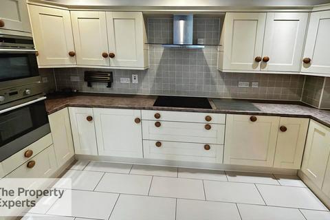 2 bedroom flat for sale, Crapstone, Yelverton, PL20