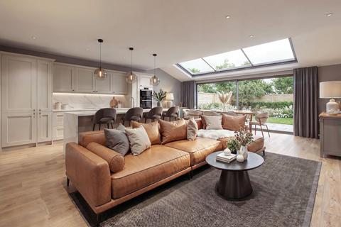 4 bedroom semi-detached house for sale, Holt Place, Sale, M33