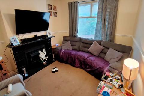 2 bedroom end of terrace house for sale, Fennant Road, Wrexham LL14