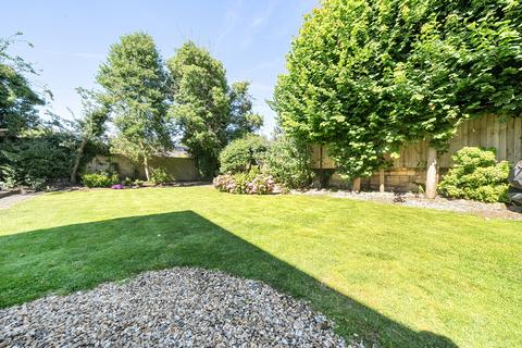 4 bedroom detached house for sale, London Road, Marlborough, SN8