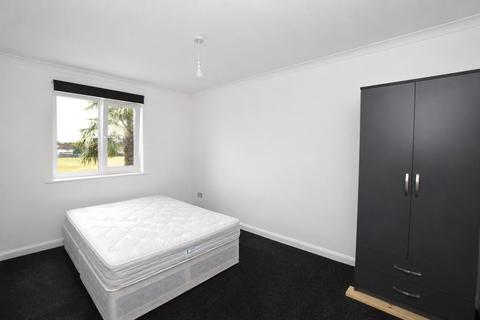 1 bedroom apartment to rent, Dalestone Mews, Romford RM3