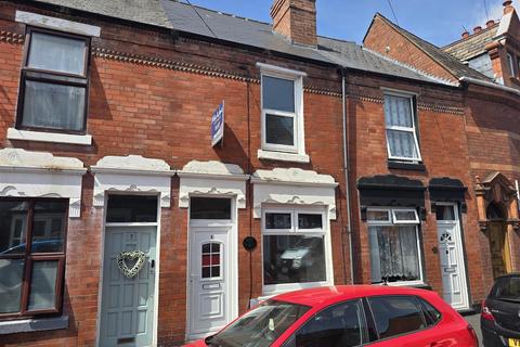 3 bedroom terraced house to rent, Albert Road, Worcestershire DY10