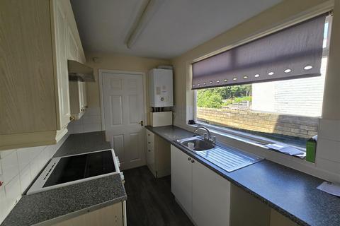 3 bedroom terraced house to rent, Albert Road, Worcestershire DY10