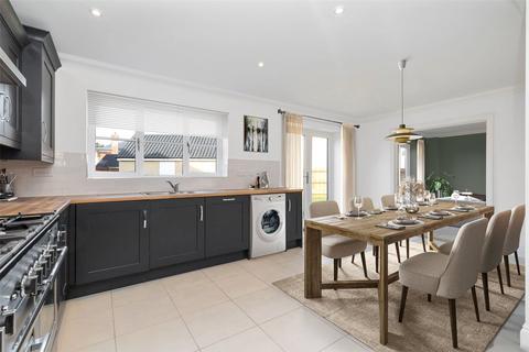 4 bedroom detached house for sale, Barsham Vale, London Road, Beccles, Suffolk