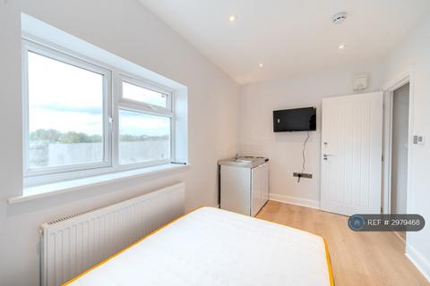1 bedroom in a house share to rent, Stallard Street, Trowbridge, BA14