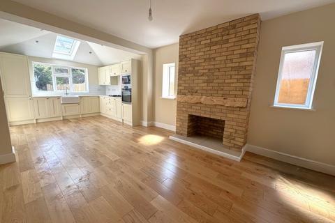 undefined, Moseley Road, Cheadle Hulme, Cheadle, SK8 5HJ