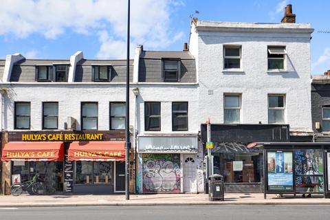 2 bedroom apartment to rent, Cambridge Heath Road, London, E2