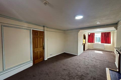 3 bedroom end of terrace house to rent, HAYES UB4
