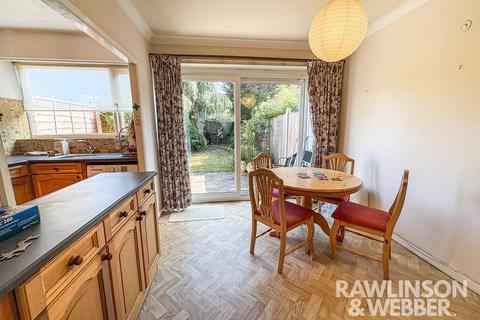 3 bedroom terraced house for sale, Dundas Gardens, West Molesey KT8