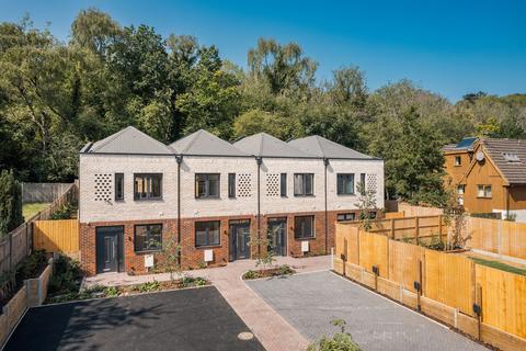 Elmford Close, Purley, CR8