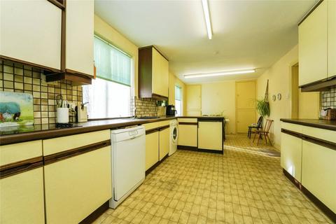 6 bedroom detached house for sale, Owletts End, EVESHAM, Worcestershire, WR11