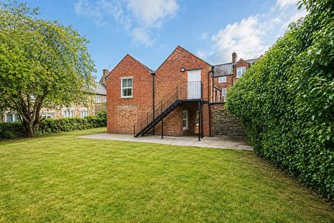 1 bedroom apartment for sale, Market Place, Brackley NN13