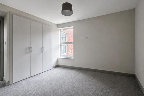 1 bedroom apartment for sale, Market Place, Brackley NN13