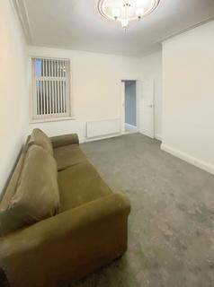 2 bedroom flat to rent, Richmond Road, South Shields, Tyne and Wear