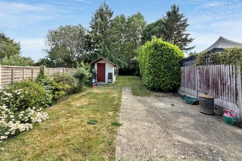 3 bedroom semi-detached house for sale, 211 Ladygate Lane, Ruislip, Middlesex, HA4 7QY
