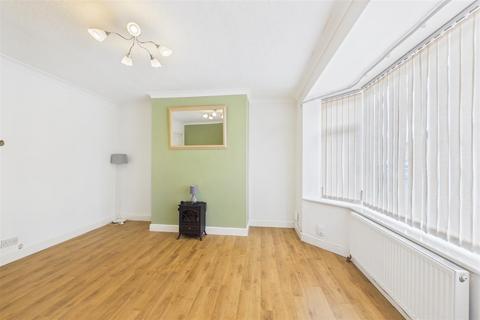 3 bedroom semi-detached house for sale, Milton Street, Balderton, Newark