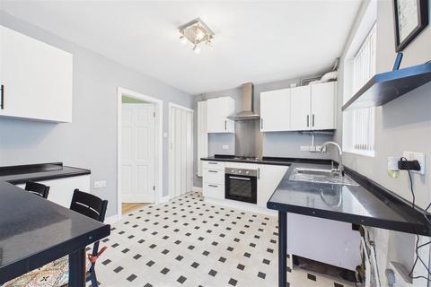 3 bedroom semi-detached house for sale, Milton Street, Balderton, Newark