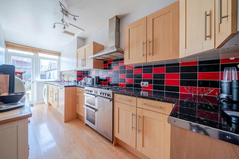 4 bedroom terraced house for sale, Cedar Grove, Hampshire PO3