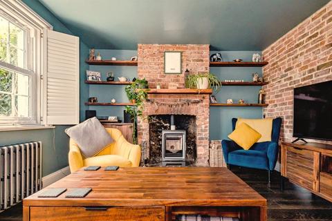 4 bedroom end of terrace house for sale, Rooks Acre Cottages, Sompting, Lancing