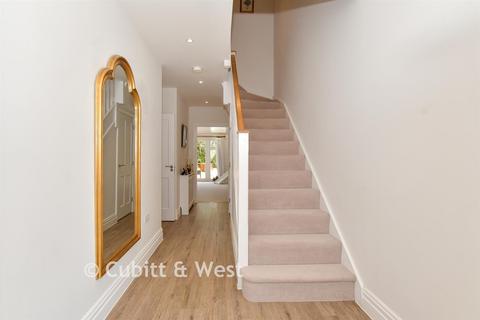 5 bedroom link detached house for sale, Windacres Farm Lane, Rudgwick, Horsham, West Sussex