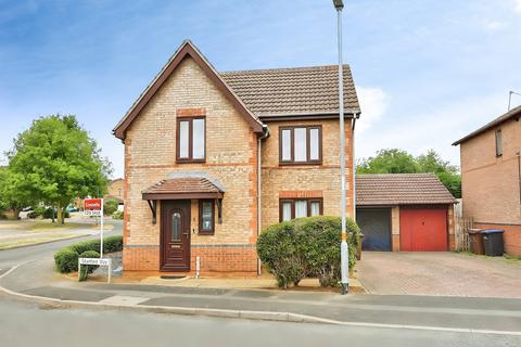 3 bedroom detached house for sale, Stanford Way, Northampton