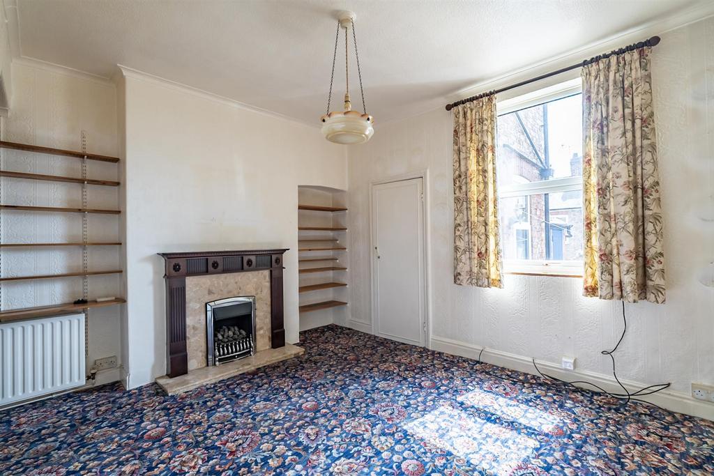 House in York, South Bank - View 2