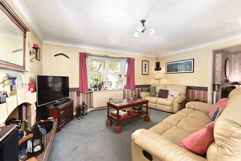 4 bedroom detached house for sale, Oldwood Chase, Hampshire GU14