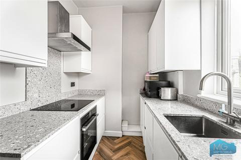 undefined, Bellevue Road, London, N11