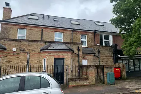 London W7