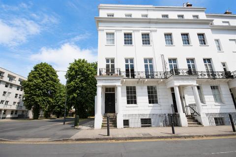 1 bedroom flat for sale, Clarendon Square, Leamington Spa