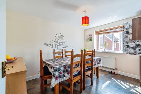 3 bedroom semi-detached house for sale, Lapwing Road, MELKSHAM