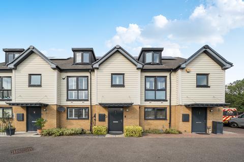 Becket Close, Woodford Green IG8
