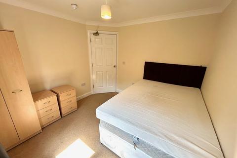 1 bedroom in a house share to rent, Milton Keynes, MK5
