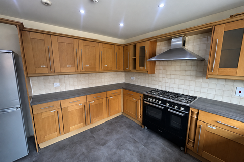 1 bedroom in a house share to rent, Milton Keynes, MK5