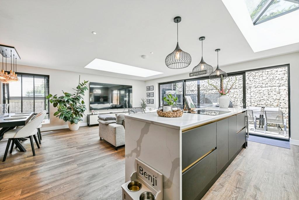House in Nottingham, Gedling - View 2