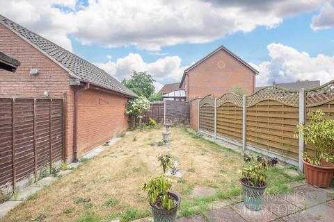 2 bedroom semi-detached house for sale, Worcester Way, Attleborough