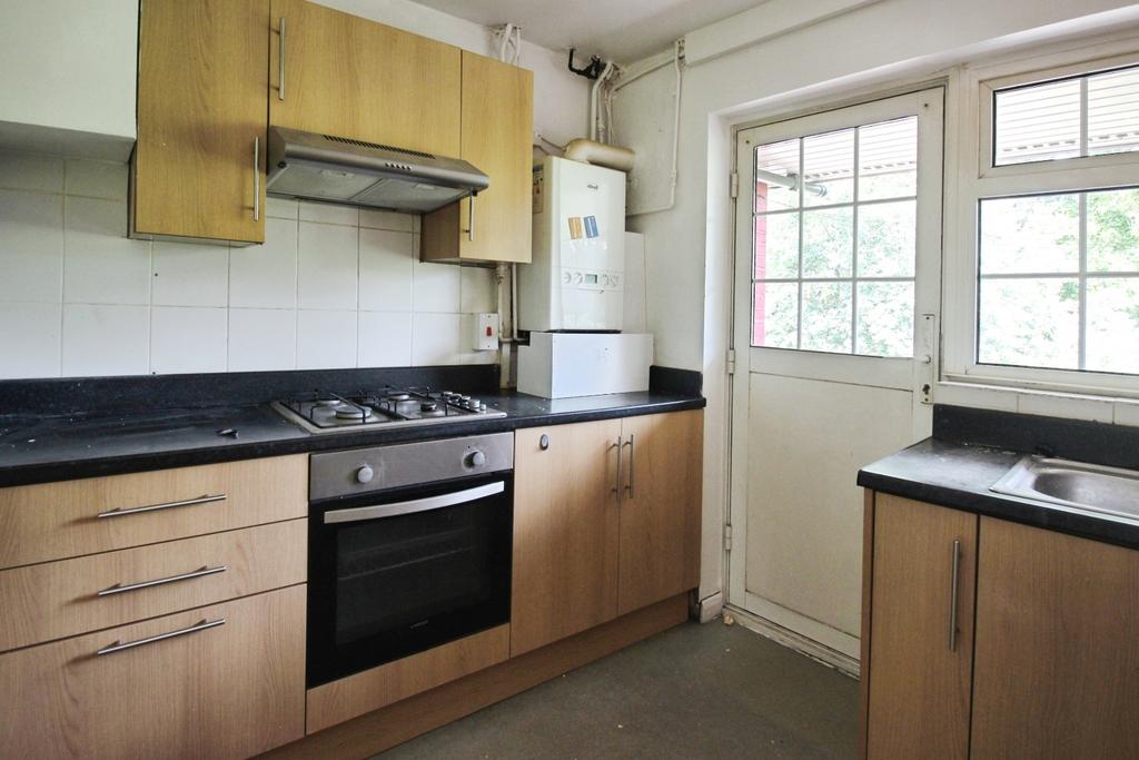 Apartment in Woolwich - View 4