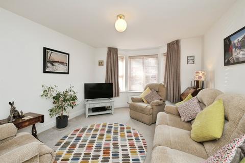 3 bedroom house for sale, Tudor Court, Derby DE72