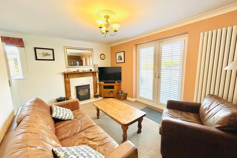 4 bedroom detached house for sale, Springfield Avenue, Lymm, WA13