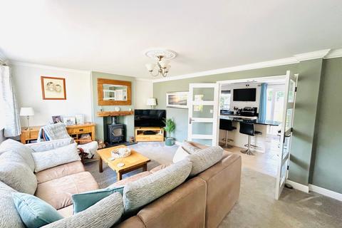 4 bedroom detached house for sale, Springfield Avenue, Lymm, WA13
