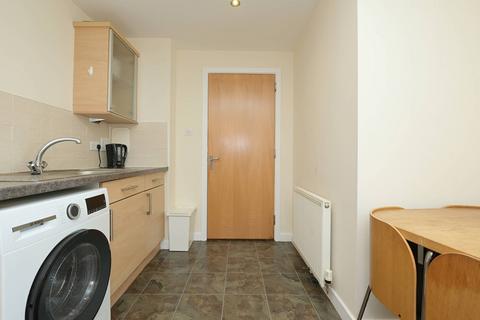 2 bedroom ground floor flat for sale, 3/1 North Pilrig Heights, Edinburgh, EH6 5FF