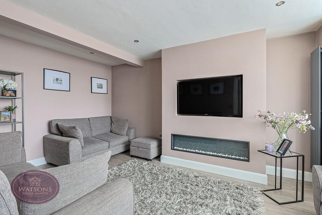 House in Nottingham, Assarts Farm Estate, Nuthall - View 2